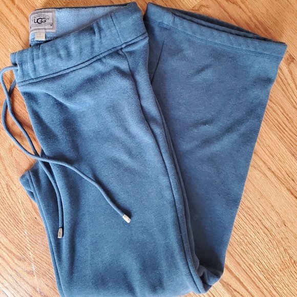 UGG Pants - ❌SOLD❌ UGG SIZE SMALL Navy Fleece Lined Sweatpants